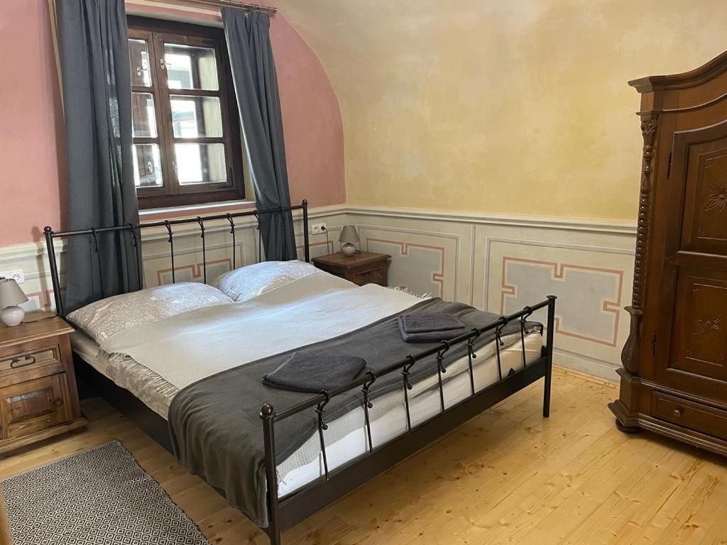 Apartman V Studni Na Streche Banska Stiavnica Exterior photo